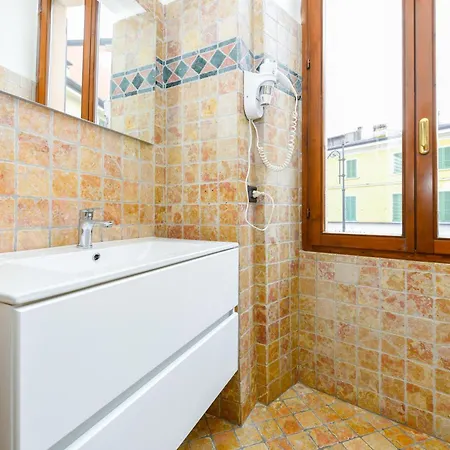 Apartment Desenzanoloft Official Partner Marriott Homes & - Let It Be A Dream - Renovation 2025 View Desenzano del Garda
